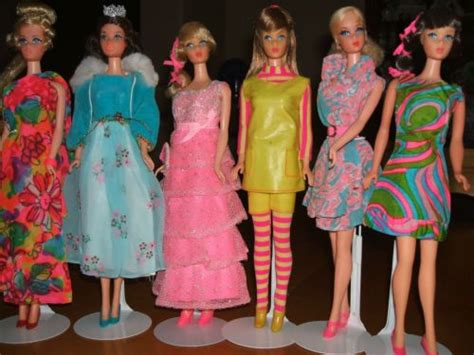 8 Vintage Mod Barbies In 8 Mod Fashions Nr Super Nice Vintage