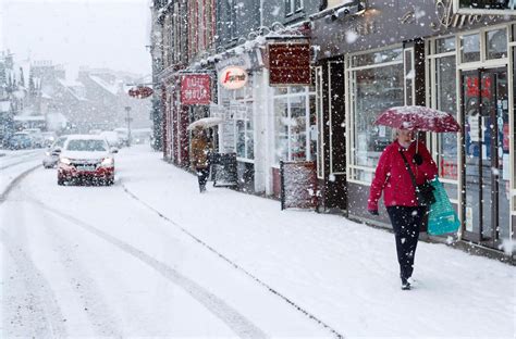 Scotland To Be Colder Than Iceland As Temperatures Plunge To 10c And