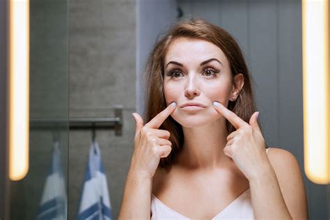 5 Ways To Effectively Prevent Under Eye Wrinkles