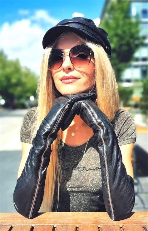 Pin By Emanuele Perotti On Leather Gloves Leather Gloves Black Leather Gloves Leather Gloves