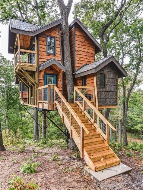 simplicity is happiness tree house designs cool tree houses tree house diy