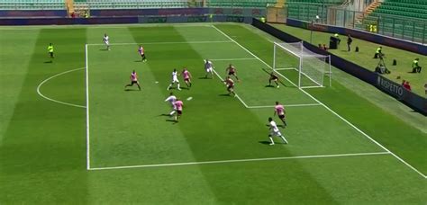 I migliori gol di giulio maggiore, talento dello spezia classe 1998. Ancora Maggiore, lo Spezia riagguanta il Palermo: secondo ...