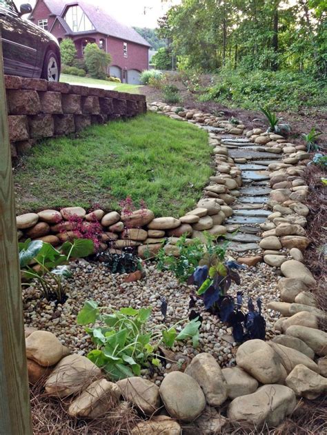 20 Amazing Spring Diy Dry Creek Beds That Will Inspire You