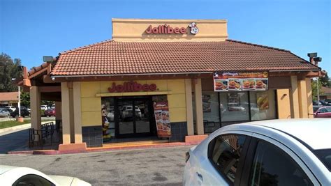 Jollibee Restaurant 1561 E Amar Rd West Covina Ca 91792 Usa