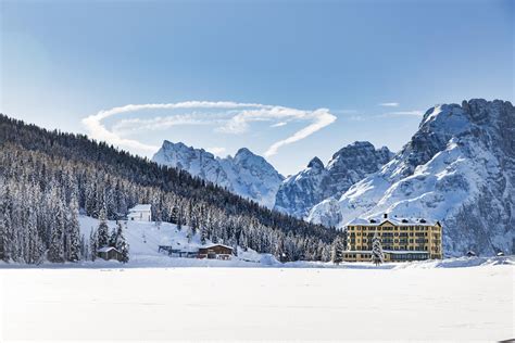 4 Star Hotel On Lake Misurina Grand Hotel Misurina Official Website