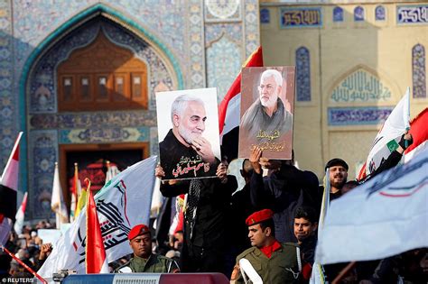 Thousands Chant Death To America At Funeral Of Top Iranian General