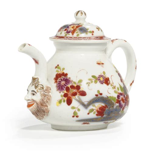 An Early Meissen Chinoiserie Teapot And Cover