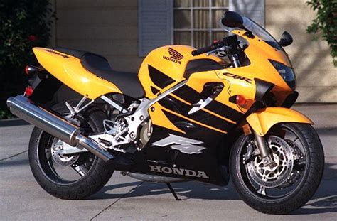 Cosmetic issues (old track bike):  Motorcycle Wheels : 1999 Honda CBR 600 F4 Front Wheel