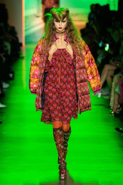 anna sui fall 2020 ready to wear collection vogue fashion anna sui fashion ready to wear