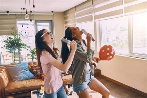 These are some of the favorite teen party ideas for celebrating a 16th birthday you've seen it at weddings or other special events. Sweet Sixteen Ideas for a Perfect 16th Birthday Party | Shutterfly
