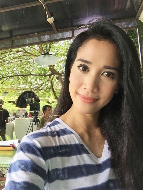 Ftv rebutan cinta my teacherwati my favorite. Pemain Ftv Sctv Bali - Gbodhi
