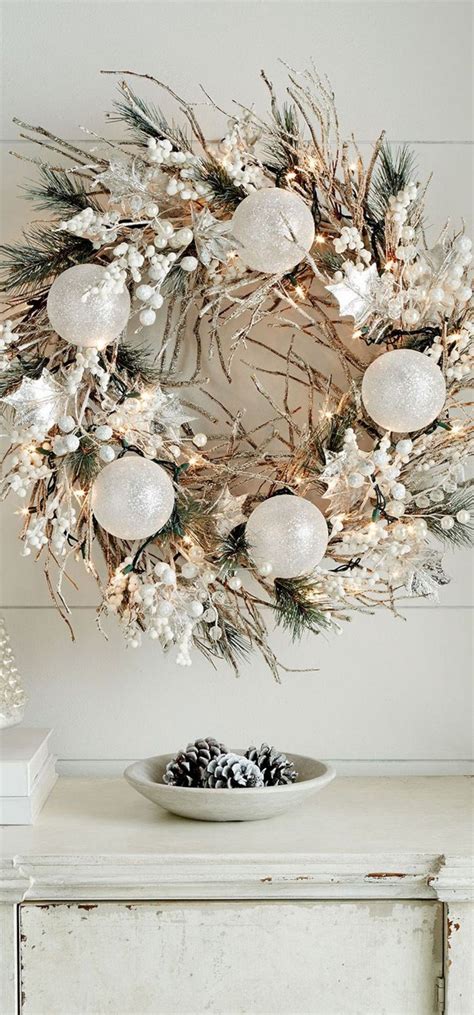 60 Gorgeous And Elegant White Christmas Decoration Ideas Page 2 Of 60