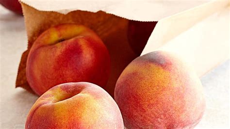 The Simple Trick To Ripen Peaches Faster So You Can Eat Them Sooner