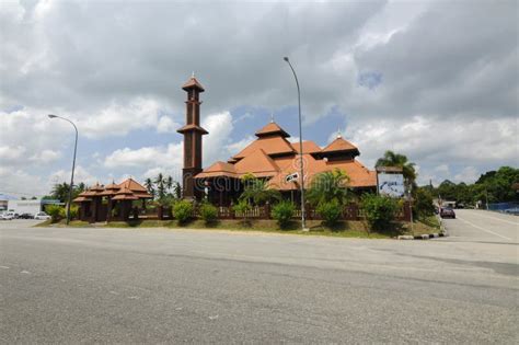 Mosquée Dulul Albab Masjid Kayu Seberang Jertih Dans Terengganu
