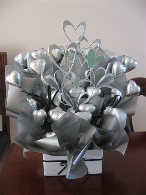 Silver Heart Chocolates 25th Wedding Anniversary T 25 Wedding