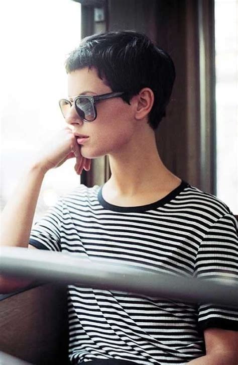 Really Adorable French Style Short Haircuts The Undercut Short Hair Styles Very Short Hair