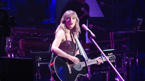 The high commission will be closed on monday, 9 september 2019 in observance of spb ydp agong birthday. Welcome to New York - Taylor Swift (Jingle Ball 2019 ...
