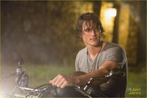 The scene where noah and elle argue at a beach party is intended to be critical research failure: Joey King & Jacob Elordi Cozy Up In Exclusive New Stills ...