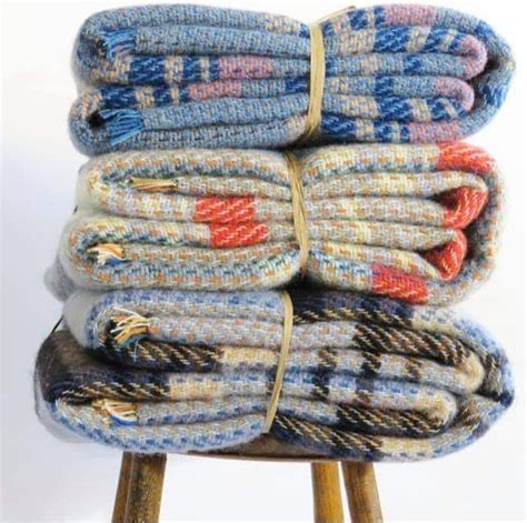 Large Recycled Yorkshire Blanket Wool Blanket Blanket Recycling
