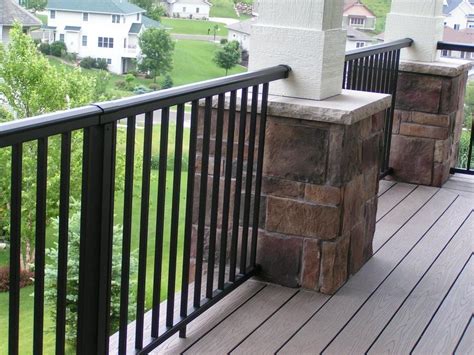 Front Porch Railings | ... front-porch-railing-and-stone ...