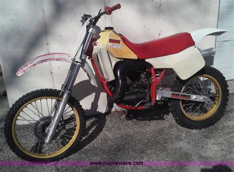 I love hunting for used dirt bikes and have found some pretty killer deals on used dirt bikes. 1986 Can-am Bombaidier MX250 dirt bike in St. Charles, MO ...