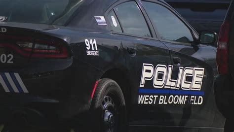 Man In Custody After 12 Hour Long Standoff With West Bloomfield