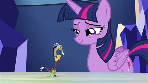 Image Twilight Smiling At Tiny Discord S5e22png My