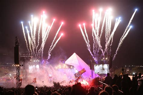 50 amazing glastonbury festival pictures to make you wish you were there bristol live