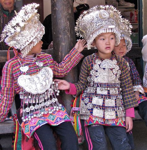 Hmong People - Laos | Early 1900′s | Hmong people, Hmong fashion, Laos ...