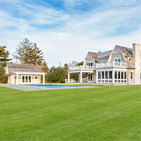 Anthony Scaramucci Lists Water Mill New Build For 975m Out East