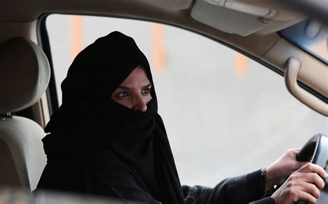 Saudi Arabia Just Gave Women The Right To Drive Glamour