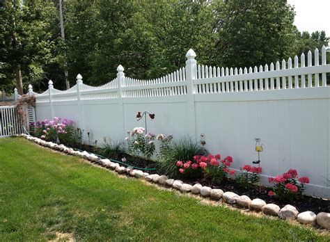 How Much Does A Vinyl Fence Gate Cost Wood Fence Vs Vinyl Fence