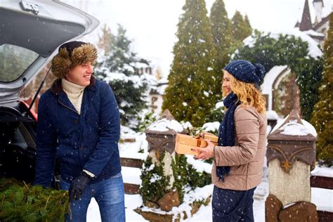 25 Festive Christmas Traditions For Couples An Everlasting Love