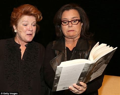 Voyager's captain janeway for star trek: Rosie O'Donnell hosts event for Kate Mulgrew after wife ...