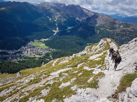 Alta Via 2 Delle Dolomiti Trekking Dallalta Badia Ad Agordo