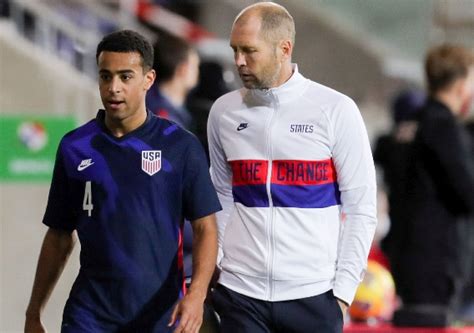 The social media and digital team for the usmnt are in contact with their pr folks and can very easily get the formation. ASN article: Adams, Pulisic, Dest, Reyna, Brooks, & McKennie highlight powerful Nations League ...