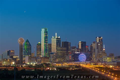 Skyline Of Dallas Texas In The Evening 6 Dallas Texas Images From