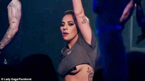 U S Singer Lady Gaga Flashes Boobs As She Suffers Wardrobe Malfunction Live On Stage Photos