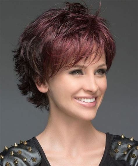 35 Cool Short Hairstyles For Women Over 60 In 2021 20