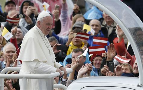 Pope Francis To Latvians Faith Not ‘curio Of The Past The Tablet