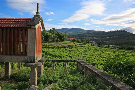 Discover Portugals Beautiful Minho Region With Its Traditions Genuine
