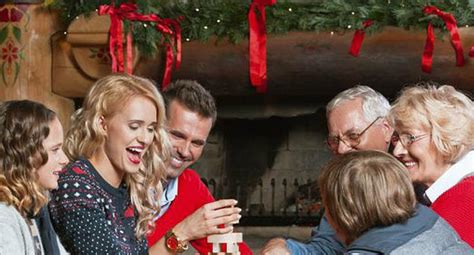Hola, para la navidad son muchas cosas por resolver y nuestro amigo lo sabe. ¡Navidad divertida! 8 juegos para disfrutar en familia ...