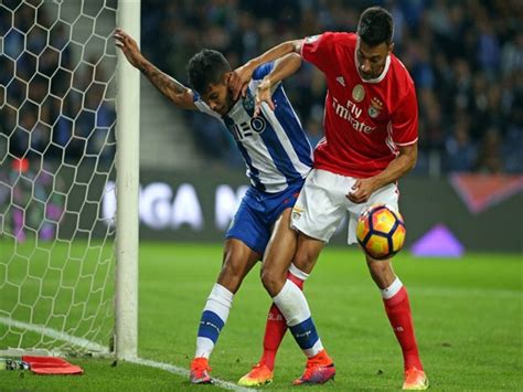 Man utd approach sevilla for jules kounde. Betting tips for Benfica vs FC Porto - 1.04.2017 ...