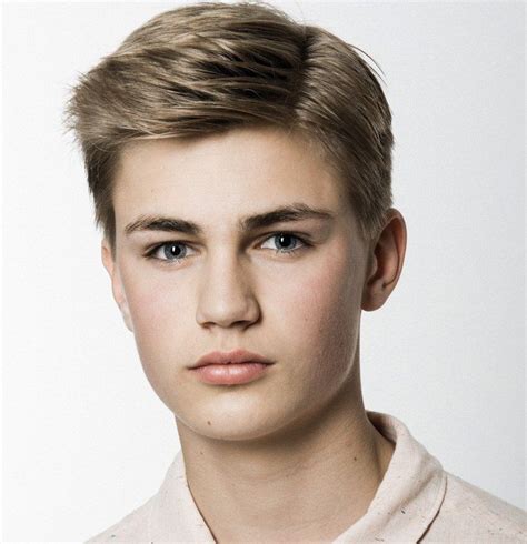 Best 25 Teenage Boy Hairstyles Ideas On Pinterest Teenager Haircuts