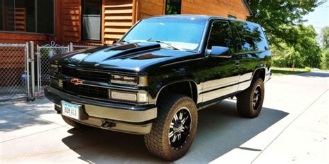 1999 Chevy 2 Door Tahoe 3gnek18r6xg160907