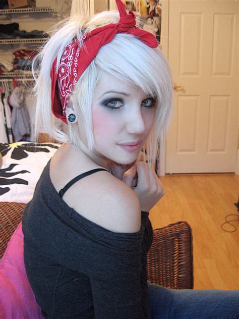 To dye hair white, your need to ensure that your hair is light enough first. bandana, beautiful, black hair, bleach blonde, blonde ...