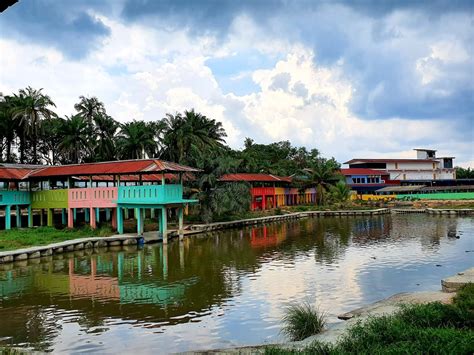 Polis daerah kota tinggi laman ini merupakan laman rasmi polis diraja malaysia daerah kota tinggi,81900,kota tinggi,johor.[ hotline : Ladang Buaya Teluk Sengat Kota Tinggi - orangmuo.my