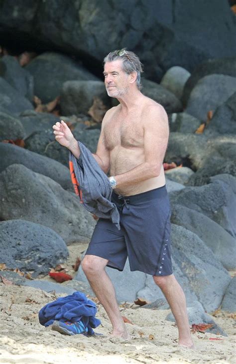 Aloha Shirtless Pierce Brosnan Frolics With Wife Keely Shaye Smith During Th Anniversary Trip