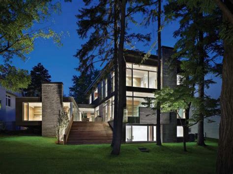 Contemporary House Architecture Ravine House In Urban Canada