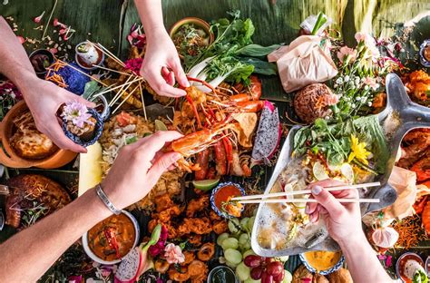 4 THAI STREET FOOD DISHES TO TRY ON YOUR NEXT VISIT - Twinpalms Hotels ...